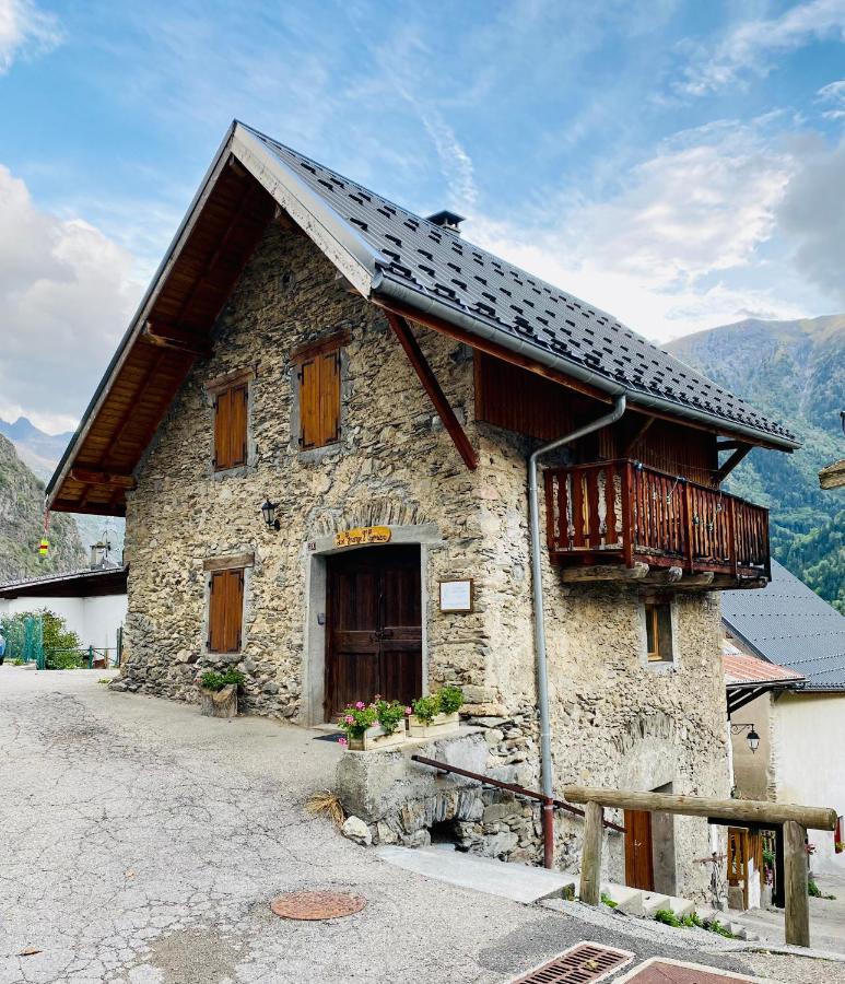 Вилла La Grange St. Cyprien, Venosc - Les Deux Alpes Экстерьер фото